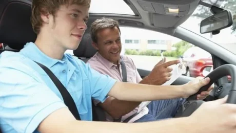 alanya direksiyon eğitimi, alanya özel direksiyon dersi, alanya sürüş hocası, alanya bayan direksiyon hocası, alanya manuel araç eğitimi, alanya otomatik araç dersi, alanya trafiğe çıkma dersi, alanya sürücü kursu direksiyon eğitimi, alanya güvenli sürüş eğitimi, alanya direksiyon geliştirme dersi