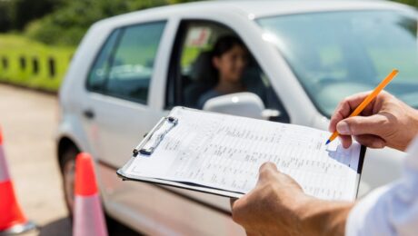 alanya direksiyon eğitimi, alanya özel direksiyon dersi, alanya sürüş hocası, alanya bayan direksiyon hocası, alanya manuel araç eğitimi, alanya otomatik araç dersi, alanya trafiğe çıkma dersi, alanya sürücü kursu direksiyon eğitimi, alanya güvenli sürüş eğitimi, alanya direksiyon geliştirme dersi